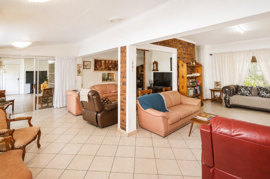 3 Bedroom Property for Sale in Ifafi North West